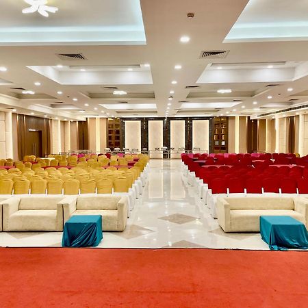 The Elite Lucknow Convention Hotel Eksteriør billede