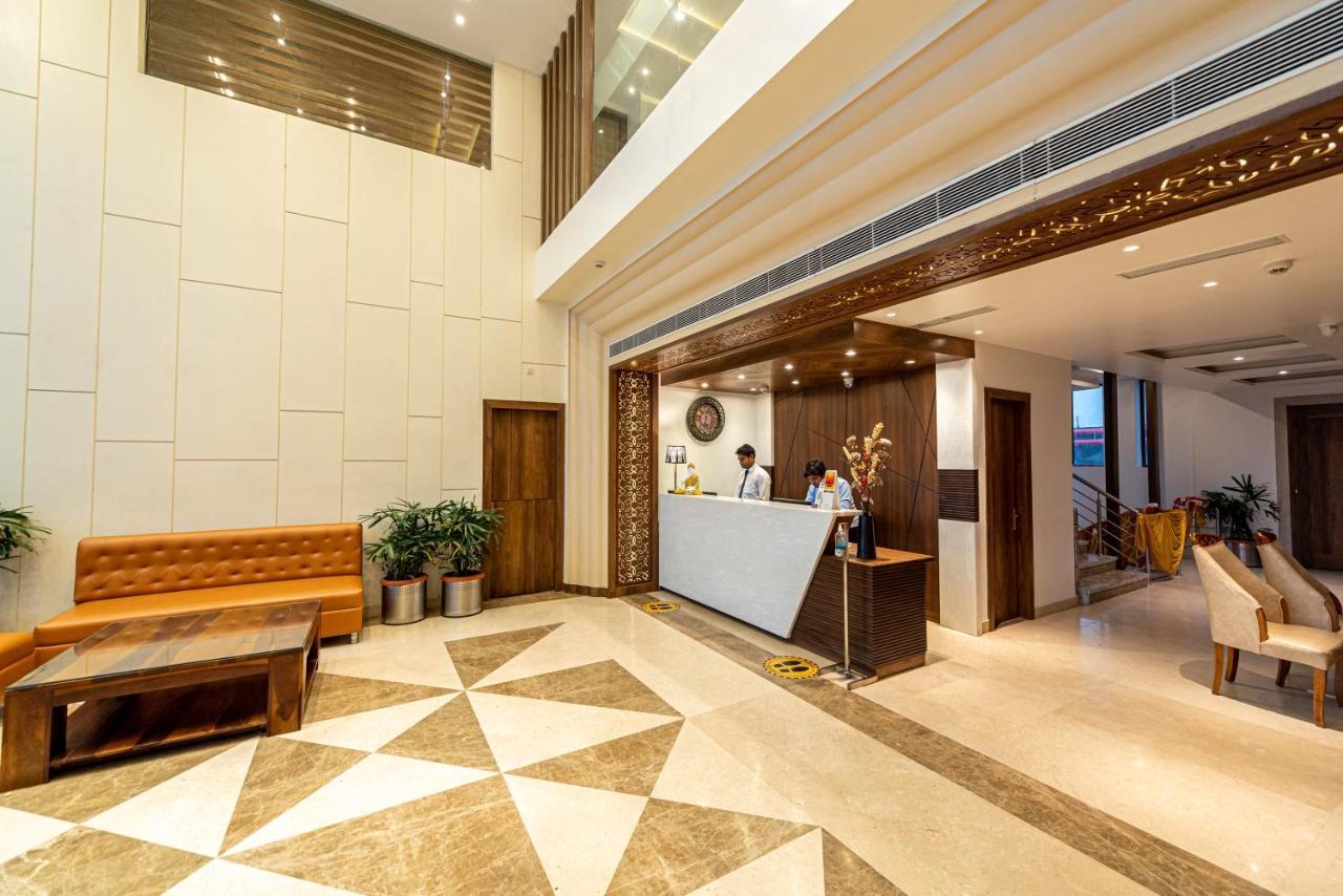 The Elite Lucknow Convention Hotel Eksteriør billede