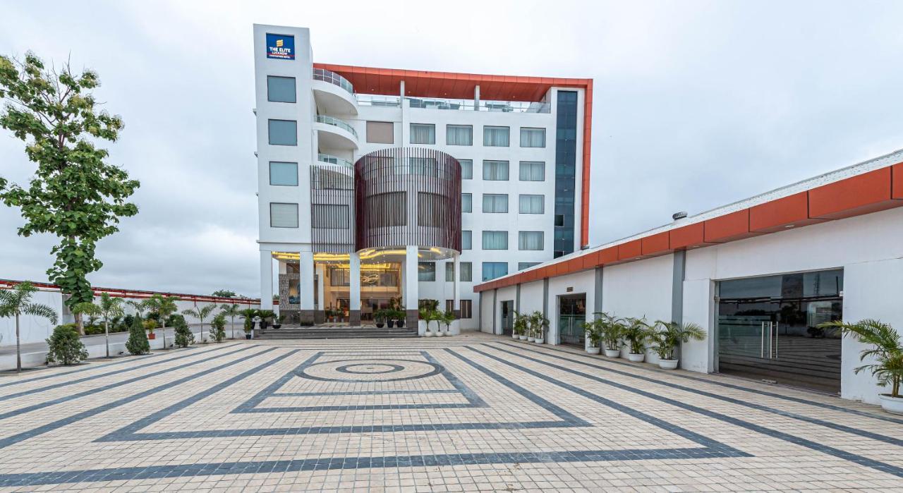 The Elite Lucknow Convention Hotel Eksteriør billede